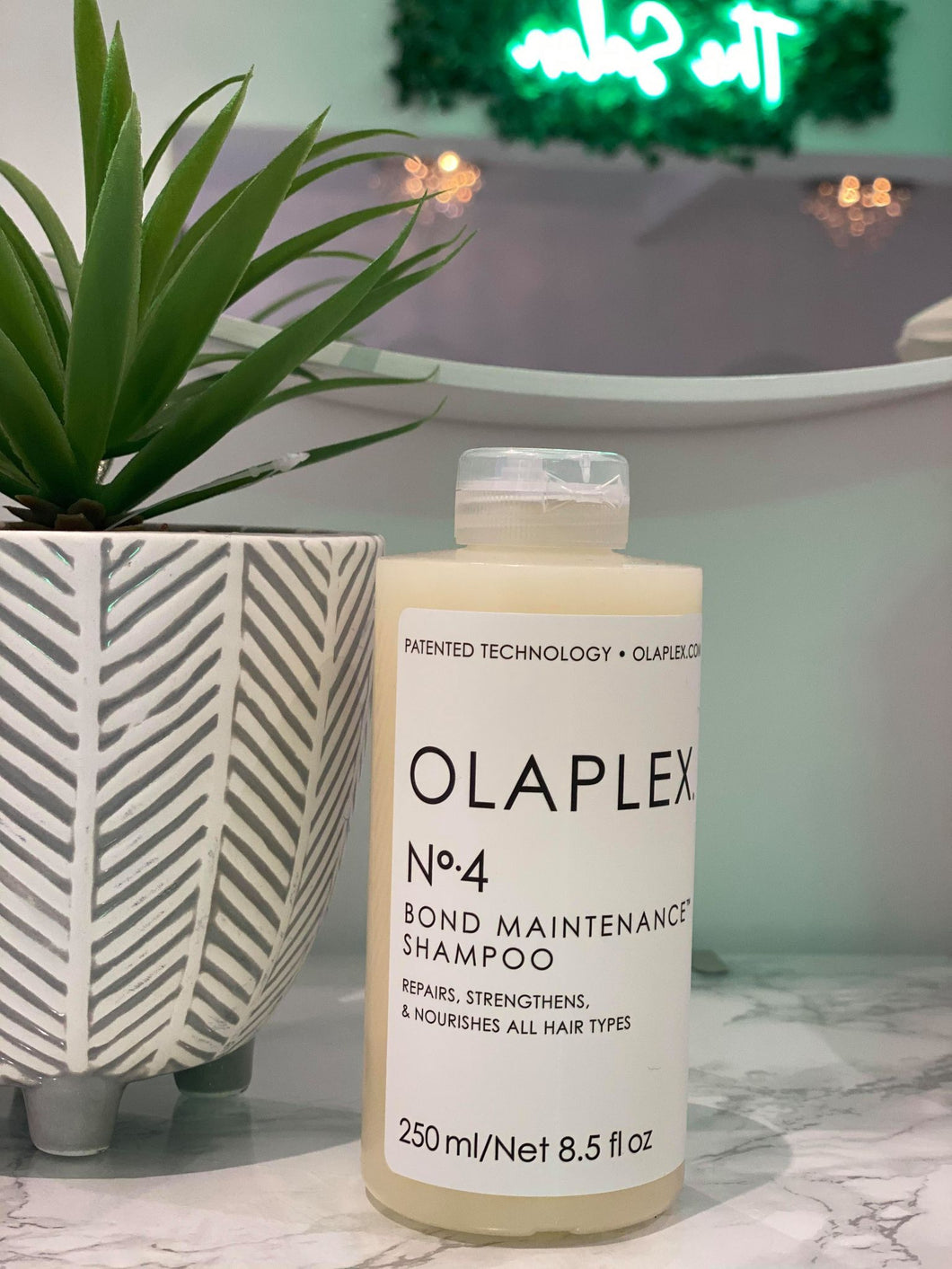 NO.4 OLAPLEX Bond Maintenance Shampoo